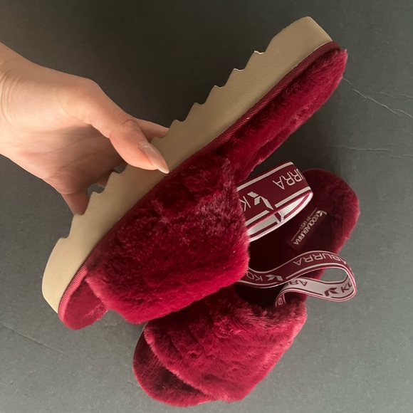 UGG Fluff Shearling Sandal Slippers - Picture 2 of 6